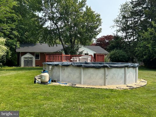 Backyard, Exterior, Pool