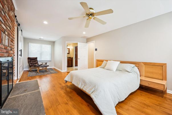 Bedroom, Interior, Recessed Lighting, Stone Walls, Wood Texture Flooring