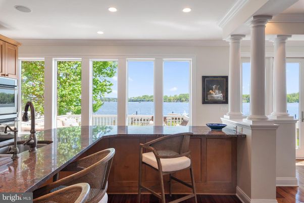 Interior, Recessed Lighting, Water, Wood Texture Flooring