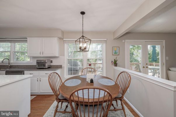 Dining room, Interior, Kitchen, Pendant Lights, Wood Texture Flooring