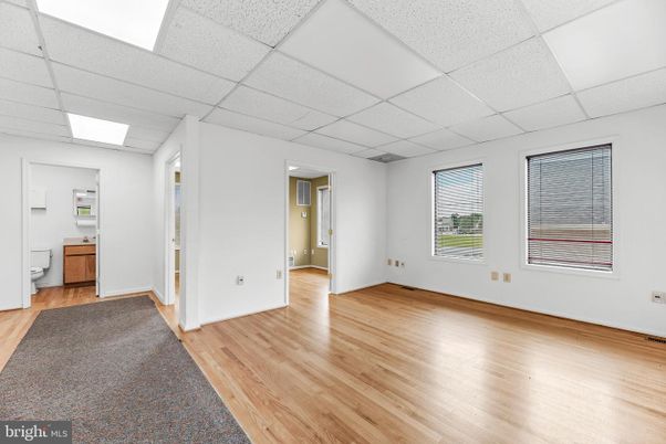 Bathroom, Empty room, Interior, Recessed Lighting, Wood Texture Flooring