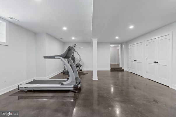 Fitness Equipment, Interior, Recessed Lighting