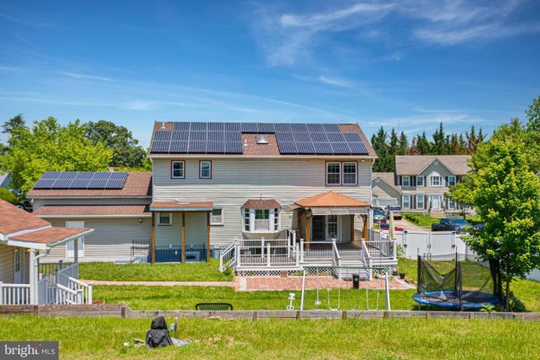 Backyard, Exterior, Playground, Solar Panels