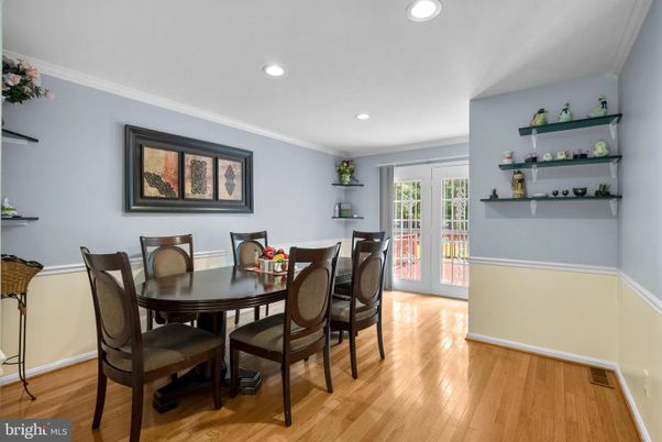 Dining room, Interior, Recessed Lighting, Wood Texture Flooring