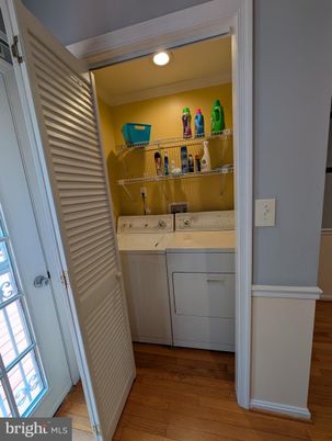 Interior, Recessed Lighting, Utility Closets, Washer, Wood Texture Flooring