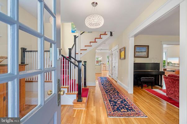 Chandelier, Interior, Pendant Lights, Piano, Wood Texture Flooring