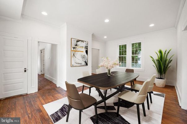 Dining room, Interior, Recessed Lighting, Wood Texture Flooring