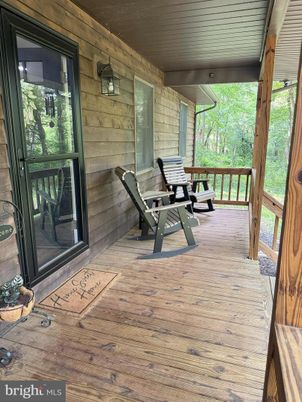 Exterior, Wood Texture Flooring