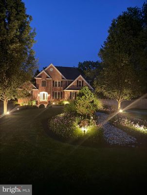 Exterior, Facade, Brick Facade, Brick Traditional