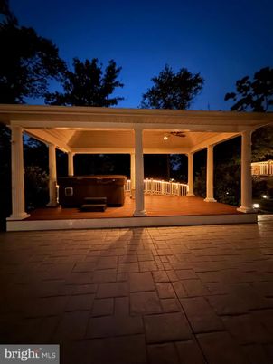 Exterior, Hot Tub