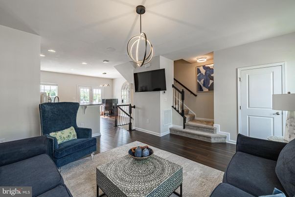 Interior, Living room, Pendant Lights, Recessed Lighting, Wood Texture Flooring