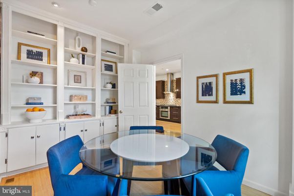 Dining room, Interior, Kitchen, Recessed Lighting, Wood Texture Flooring