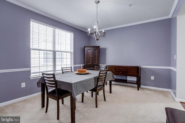 Chandelier, Dining room, Interior