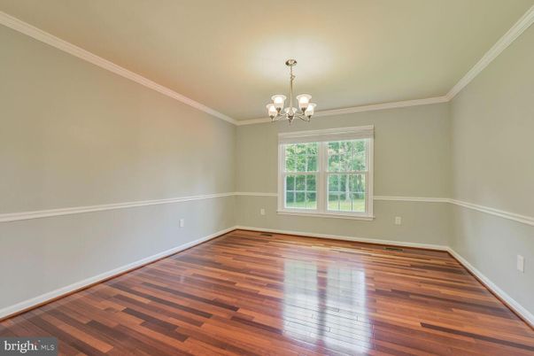 Chandelier, Empty room, Interior, Wood Texture Flooring