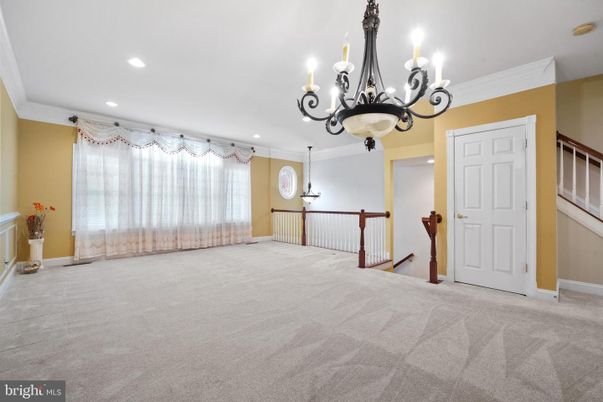 Chandelier, Interior, Recessed Lighting