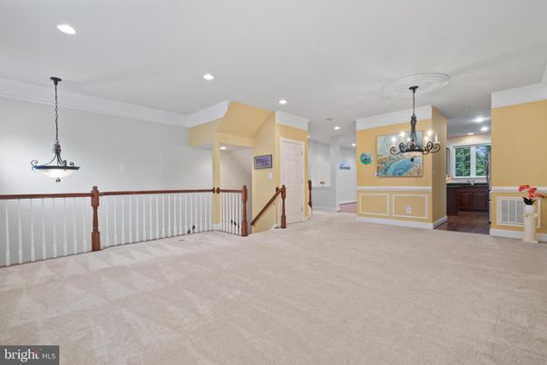 Chandelier, Empty room, Interior, Pendant Lights, Recessed Lighting