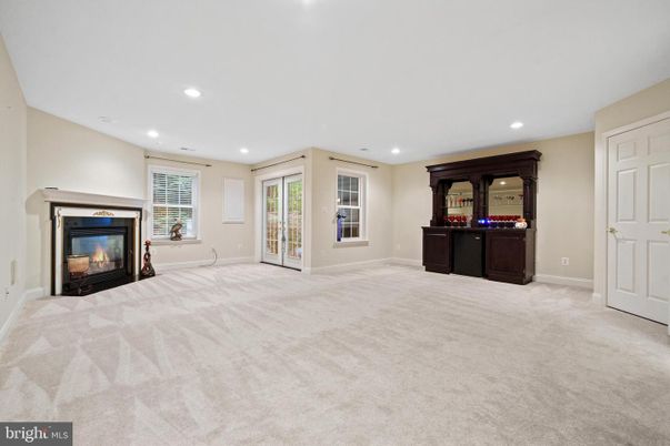 Empty room, Fireplace, Interior, Recessed Lighting