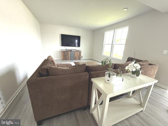 Dining room, Interior, Living room, Recessed Lighting, Wood Texture Flooring