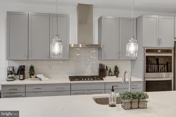 Interior, Kitchen, Pendant Lights, Stainless Steel Appliances