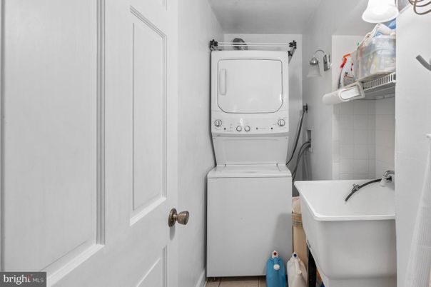 Interior, Utility Closets, Washer