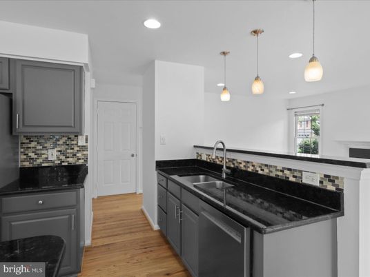 Interior, Kitchen, Pendant Lights, Recessed Lighting, Wood Texture Flooring