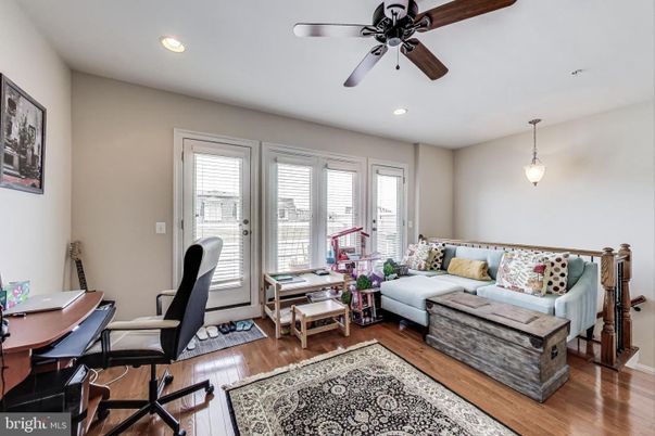 Home Office, Interior, Living room, Pendant Lights, Recessed Lighting, Wood Texture Flooring