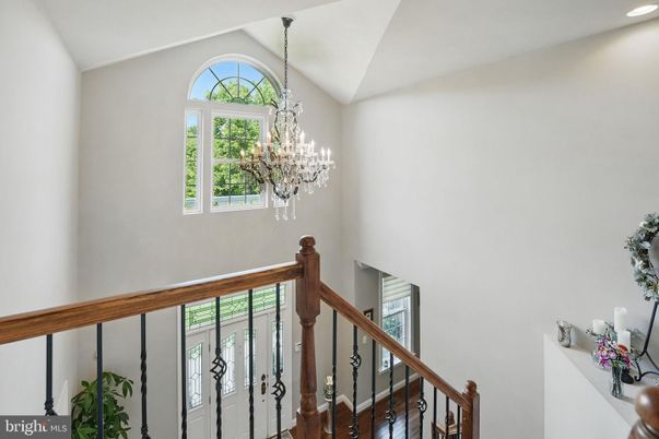 Chandelier, Interior, Recessed Lighting