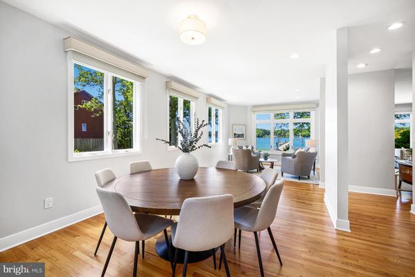 Dining room, Interior, Living room, Recessed Lighting, Wood Texture Flooring