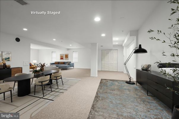 Dining room, Interior, Recessed Lighting