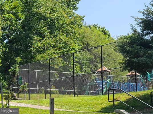 Exterior, Tennis Courts