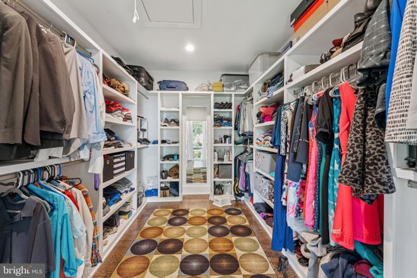 Interior, Recessed Lighting, Walk-in Closets, Wood Texture Flooring