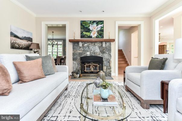 Chandelier, Dining room, Fireplace, Interior, Living room, Pendant Lights, Recessed Lighting