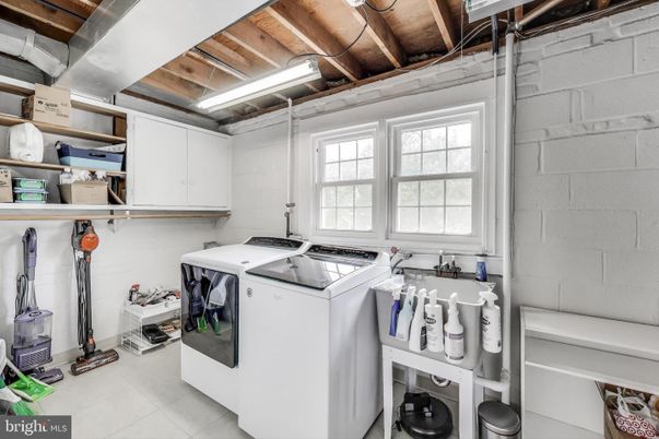 Interior, Stone Walls, Washer, Wooden Beams, Wooden Ceilings