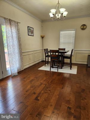 Chandelier, Dining room, Interior, Wood Texture Flooring