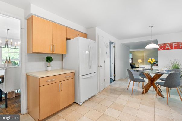 Dining room, Interior, Kitchen, Pendant Lights