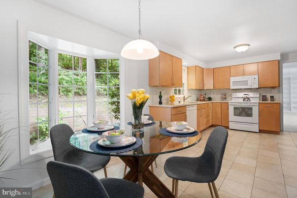 Dining room, Interior, Kitchen, Pendant Lights