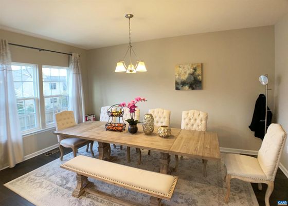 Dining room, Interior, Pendant Lights