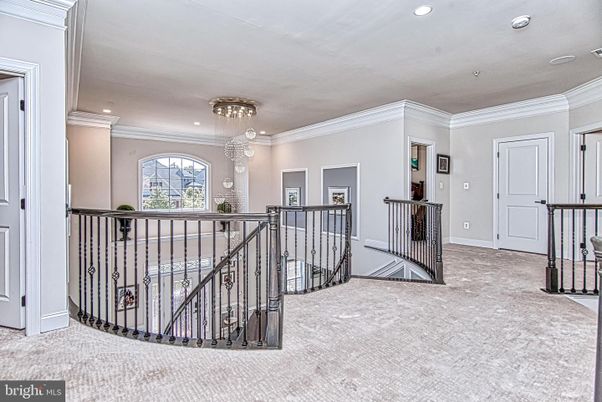 Chandelier, Interior, Recessed Lighting