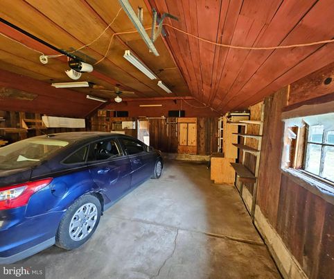 Garage, Interior, Wooden Ceilings, Wooden Walls