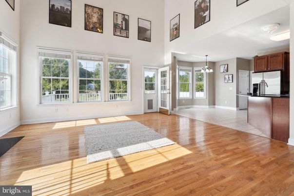 Interior, Kitchen, Pendant Lights, Wood Texture Flooring