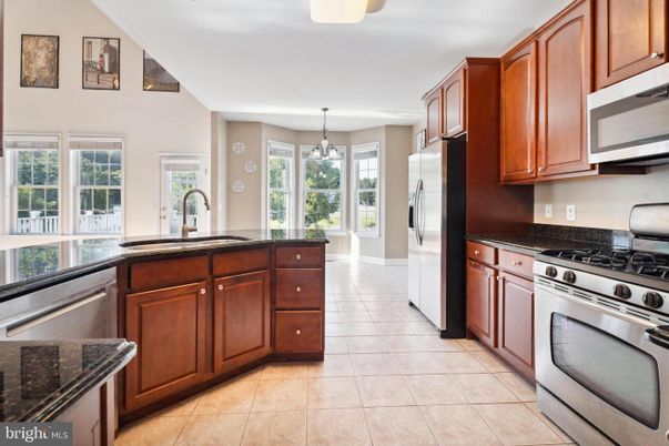 Interior, Kitchen, Pendant Lights, Stainless Steel Appliances