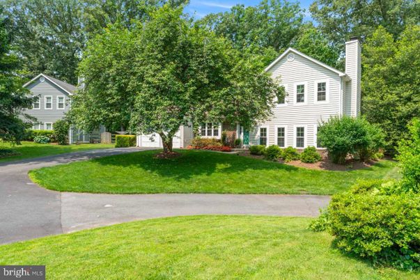 Backyard, Exterior, Facade, Farmhouse