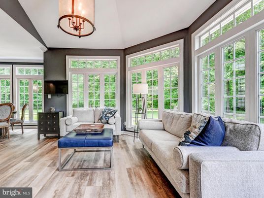 Interior, Living room, Sun Room, Wood Texture Flooring