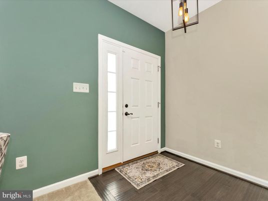 Empty room, Interior, Pendant Lights, Wood Texture Flooring