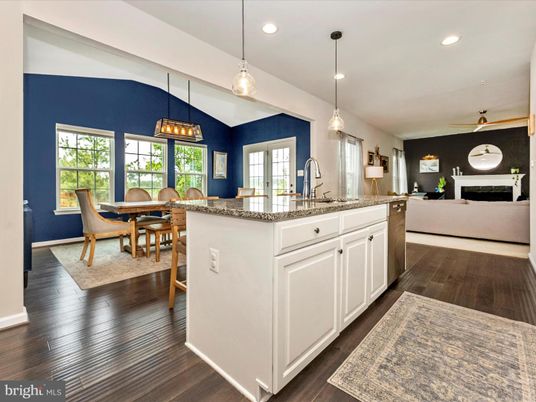 Dining room, Interior, Kitchen, Pendant Lights, Recessed Lighting, Wood Texture Flooring