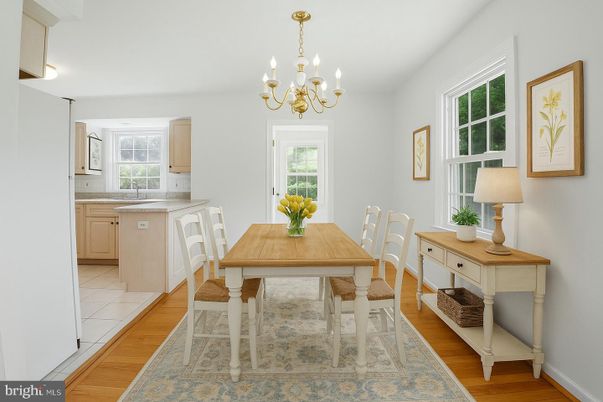 Chandelier, Dining room, Interior, Kitchen, Wood Texture Flooring