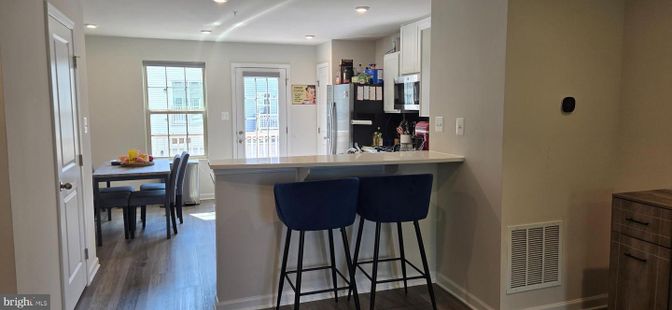 Dining room, Interior, Kitchen, Recessed Lighting, Wood Texture Flooring