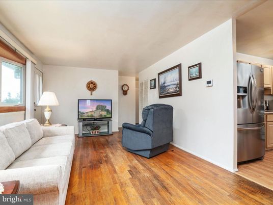 Interior, Living room, Stainless Steel Appliances, Wood Texture Flooring
