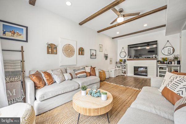 Fireplace, Interior, Living room, Recessed Lighting, Wooden Beams, Wood Texture Flooring