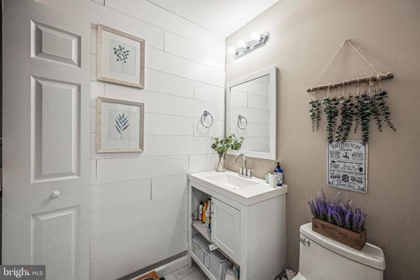 Bathroom, Interior